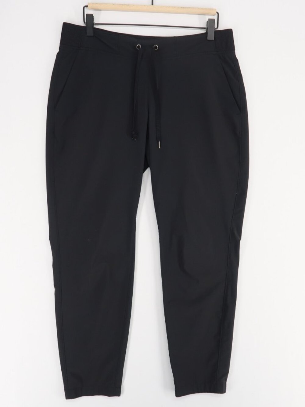 Athleta Midtown Pants Womens 10 Black Ankle Drawstring Reflective Featherweight